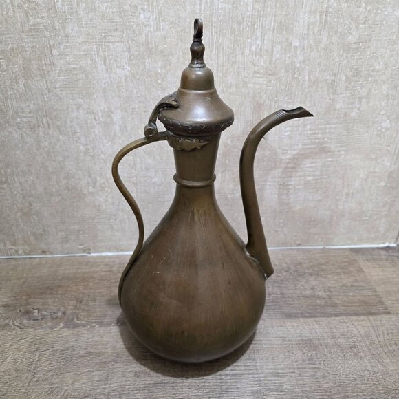 Vintage Brass Arabic Coffee Pot Dallah – Handmade Middle Eastern Teapot – 13" Ta - Picture 4 of 11